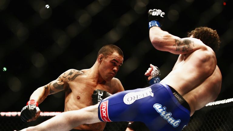 Australian UFC pioneer Jamie Te Huna trades with Nate Marquardt back in 2014